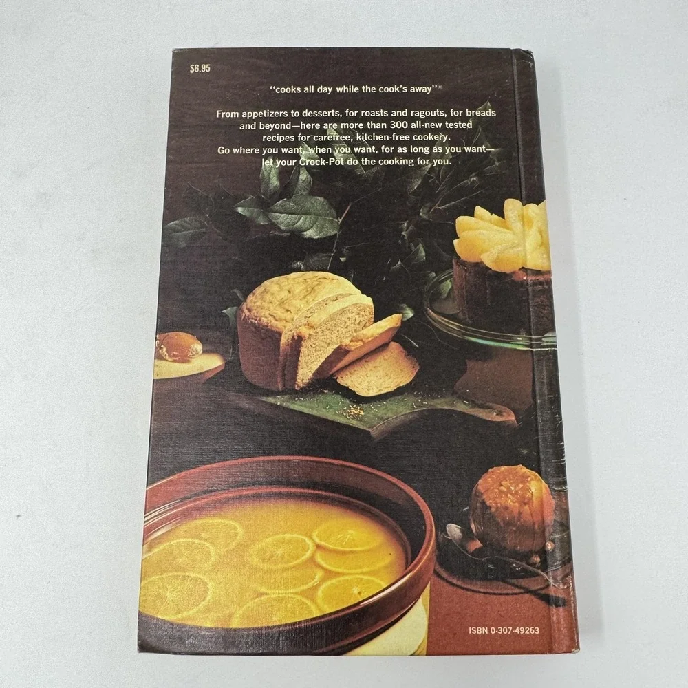 Vintage Crock-Pot Cooking Neill HC Linden Press Illustrated Pat Stewart 1975 USA